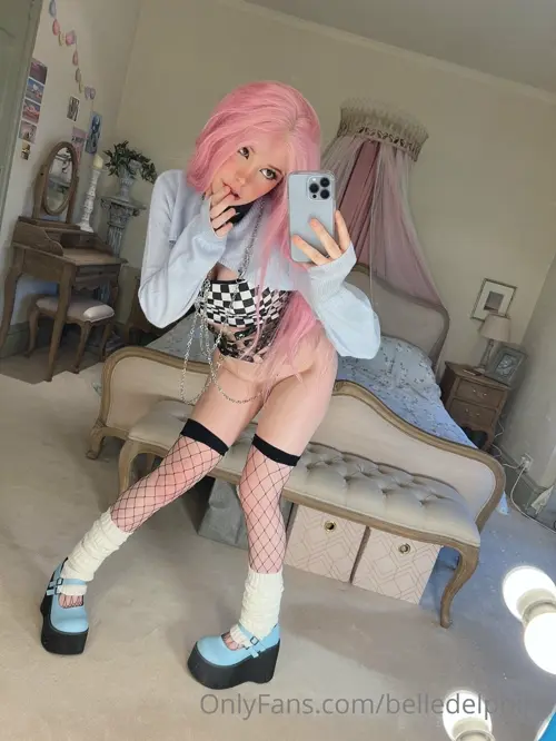 Belle Delphine